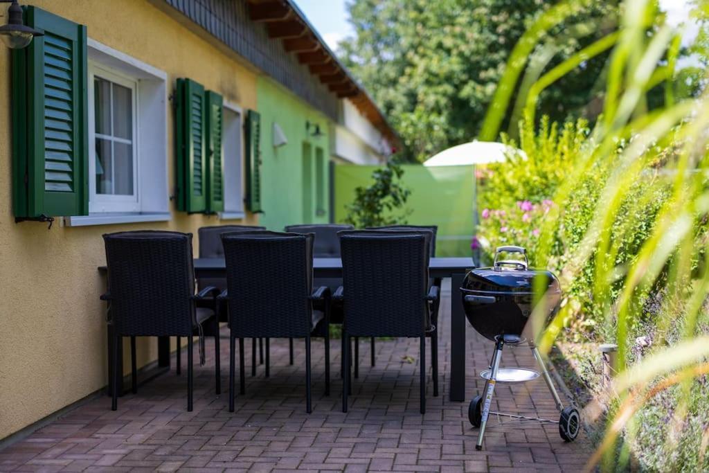 Ferienhaus Goldene Zeit I Terasse I Parkplatz I 3 Sz I 2 Baeder I 2 Min Zum See Joachimsthal Exterior foto